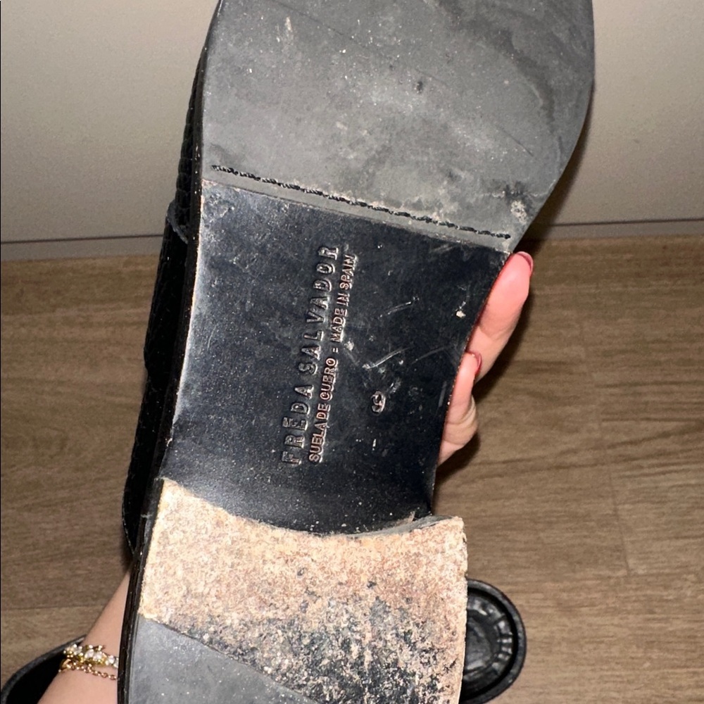 Freda Salvador Leather Slip on Loafers Size 9 - Picture 6 of 6